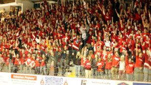 Cornell fans make Lynah one of the best college hockey rinks